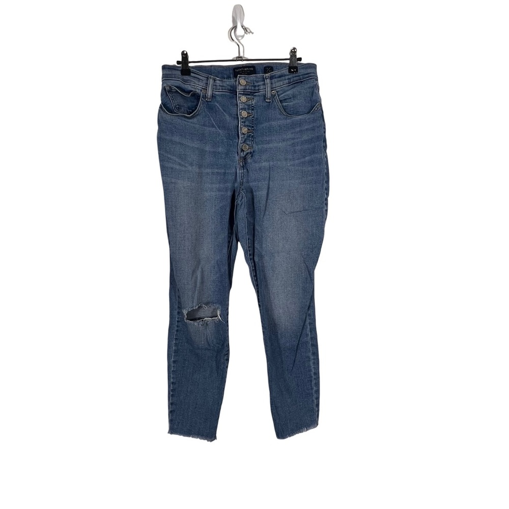 Lucky Brand High Rise Button Up Ripped Jeans Size 12/31Ankle Jeans frayed bottom